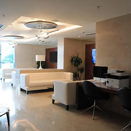 Sea View Apartment Near To The Dancing And Music Fountains Batumi Exterior photo