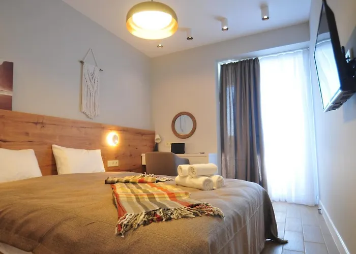 Sea View Apartment Near To The Dancing And Music Fountains